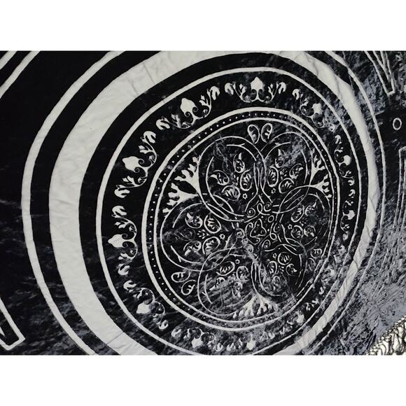 NWT Carucci Vintage Silk Burnout Velvet Piano Fringe Square Wrap Black Witchy - Picture 3 of 6